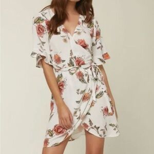 O’Neil Molly White floral ruffle wrap dress